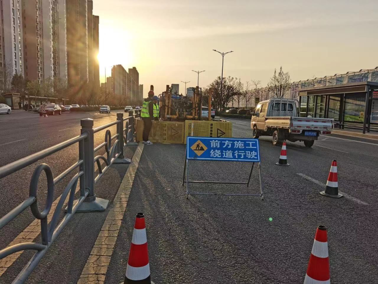 /upload/localpc/default/20230404134312/1市区道路快速化改造城市内环项目启动地质勘察工作3.jpg